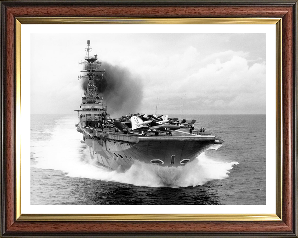 HMS Centaur R06 | Photo Print | Framed Print | Centaur Class | Fleet Carrier | Royal Navy Hampshire Prints