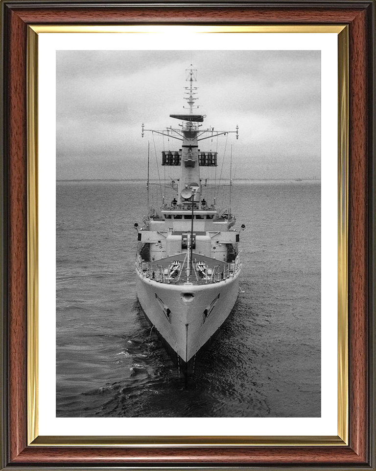 HMS Dido F104 | Photo Print | Framed Print | Leander Class | Frigate | Royal Navy Hampshire Prints