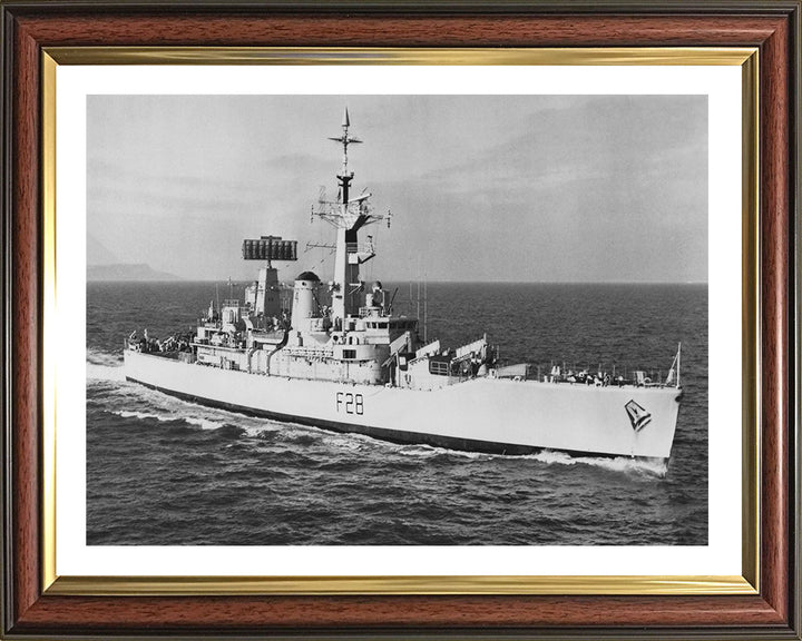 HMS Cleopatra F28 | Photo Print | Framed Print | Leander Class | Frigate | Royal Navy Hampshire Prints