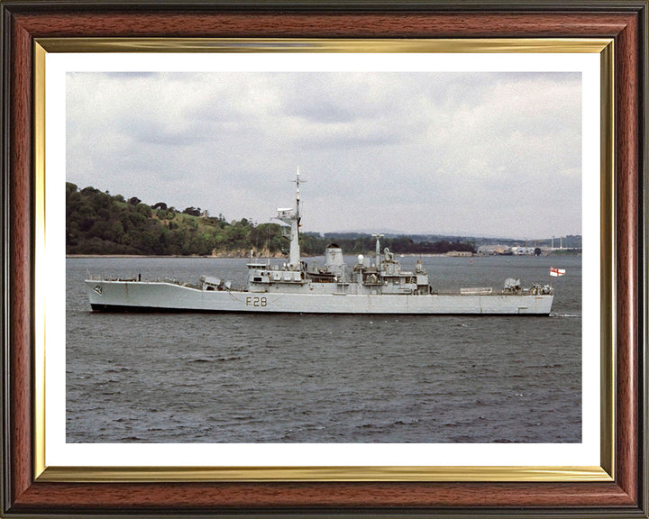 HMS Cleopatra F28 | Photo Print | Framed Print | Leander Class | Frigate | Royal Navy Hampshire Prints