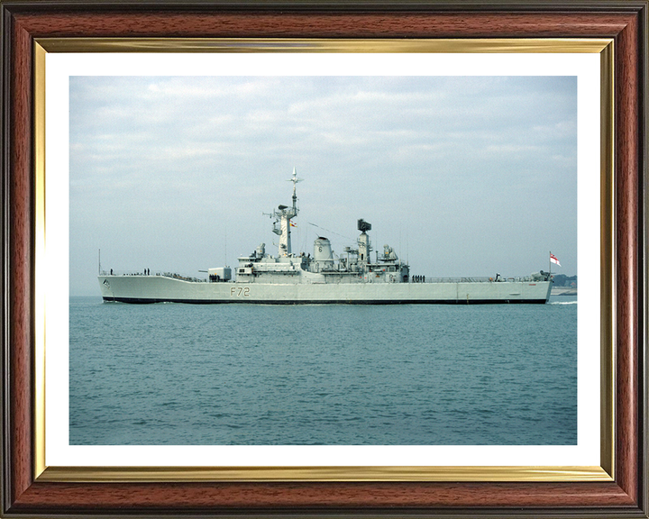HMS Ariadne F72 | Photo Print | Framed Print | Leander Class | Frigate | Royal Navy Hampshire Prints