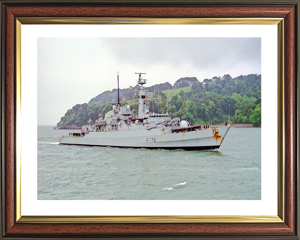 HMS Alacrity F174 Royal Navy Type 21 frigate Photo Print or Framed Print - Hampshire Prints