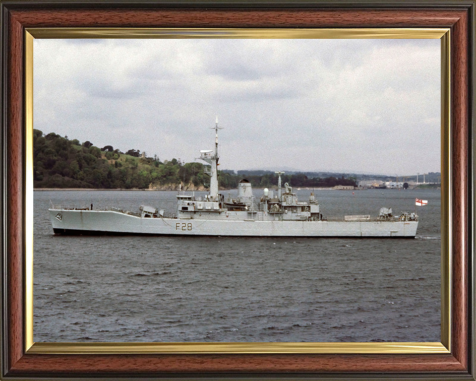 HMS Cleopatra F28 | Photo Print | Framed Print | Leander Class | Frigate | Royal Navy Hampshire Prints