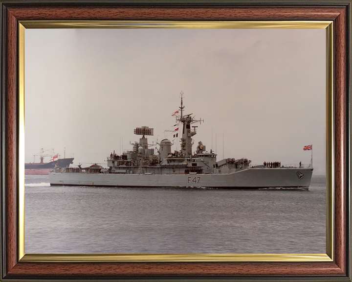 HMS Danae F47 | Photo Print | Framed Print | Poster | Leander Class | Frigate | Royal Navy Hampshire Prints
