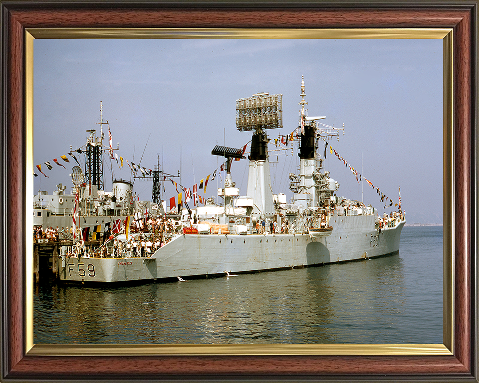 HMS Chichester F59 Royal Navy Salisbury class Frigate Photo Print or Framed Print - Hampshire Prints