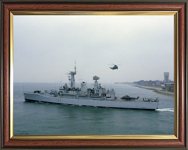 HMS Danae F47 | Photo Print | Framed Print | Poster | Leander Class | Frigate | Royal Navy Hampshire Prints
