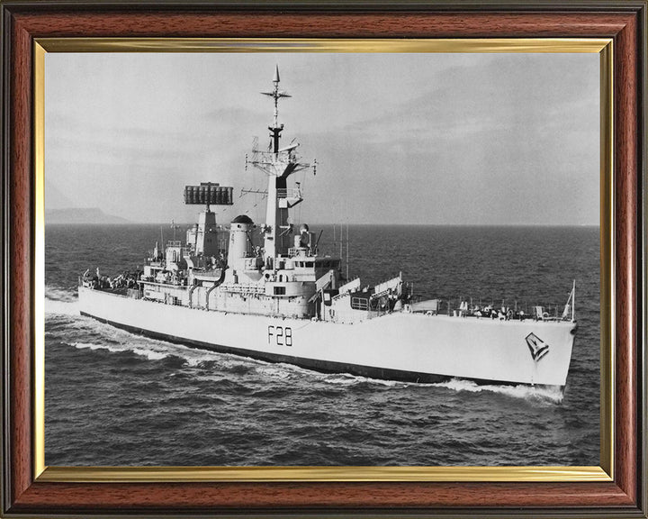 HMS Cleopatra F28 | Photo Print | Framed Print | Leander Class | Frigate | Royal Navy Hampshire Prints
