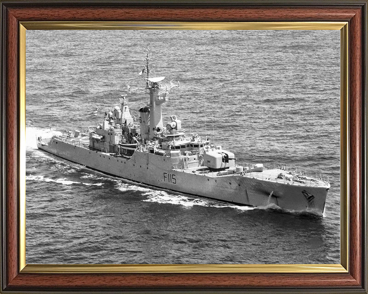 HMS Berwick F115 | Photo Print | Framed Print | Rothesay Class | Frigate | Royal Navy Hampshire Prints