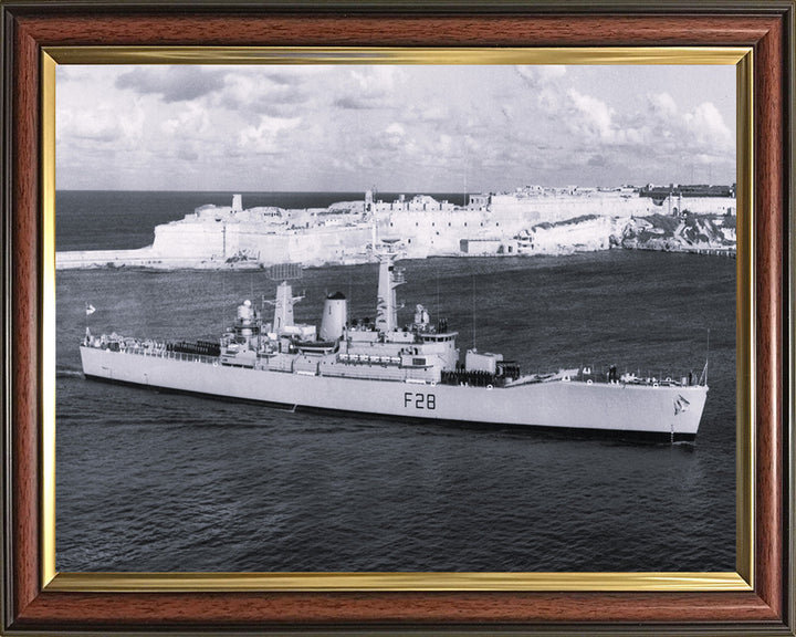 HMS Cleopatra F28 | Photo Print | Framed Print | Leander Class | Frigate | Royal Navy Hampshire Prints