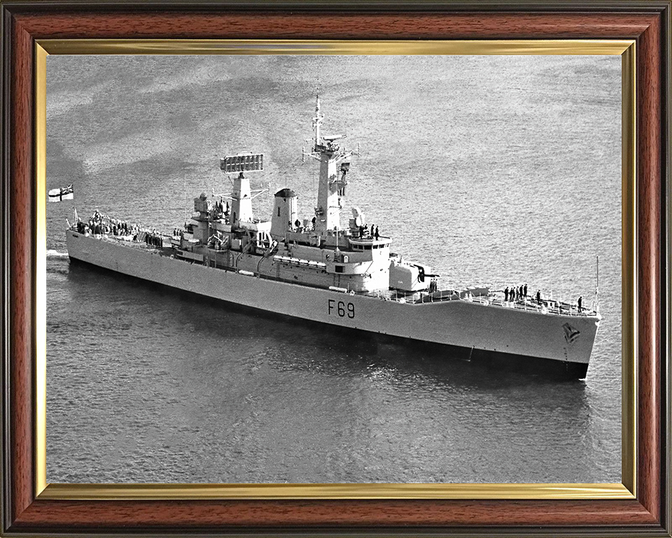 HMS Bacchante F69 | Photo Print | Framed Print | Leander Class | Frigate | Royal Navy Hampshire Prints