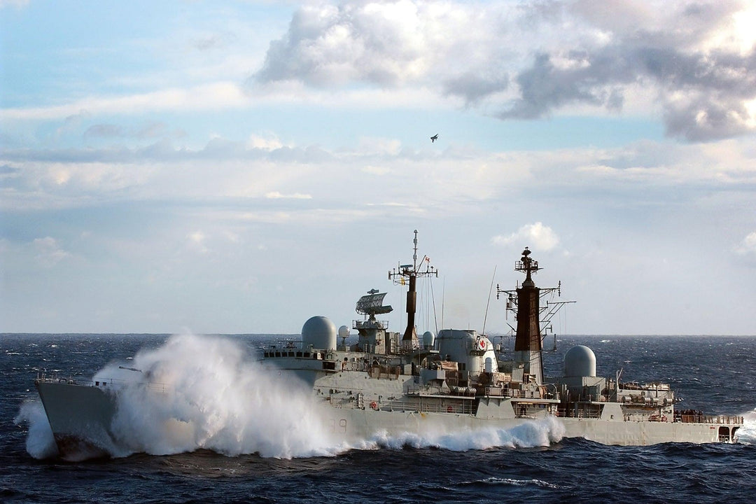 HMS Exeter D89 Royal Navy Type 42 Destroyer Photo Print or Framed Photo Print - Hampshire Prints