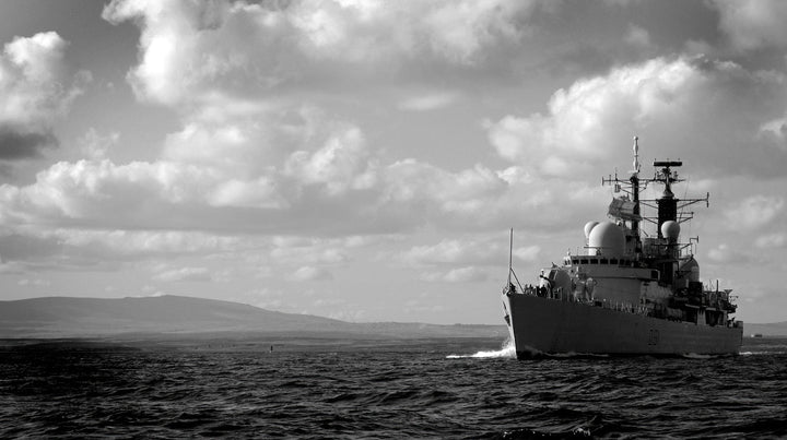 HMS Nottingham D91 | Photo Print | Framed Print | Poster | Type 42 | Destroyer | Royal Navy Hampshire Prints