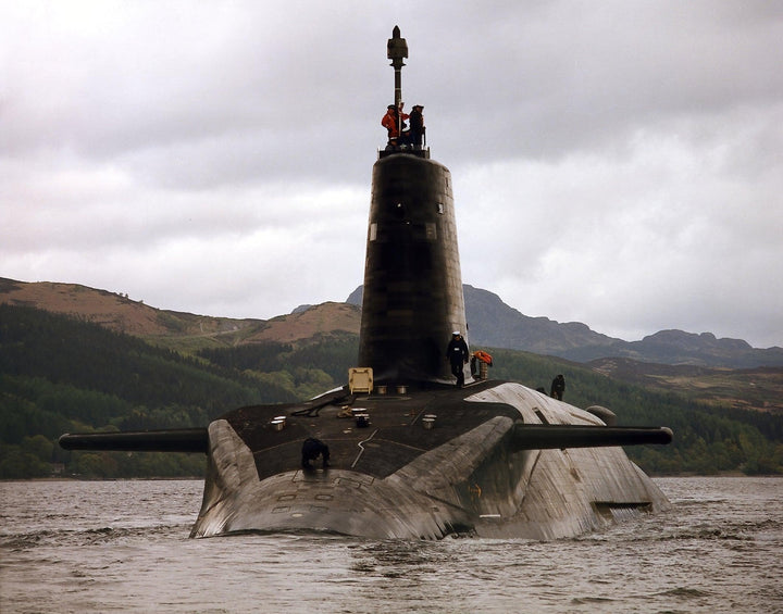 HMS Vigilant S30 Submarine | Photo Print | Framed Print | Vanguard Class | Royal Navy Hampshire Prints