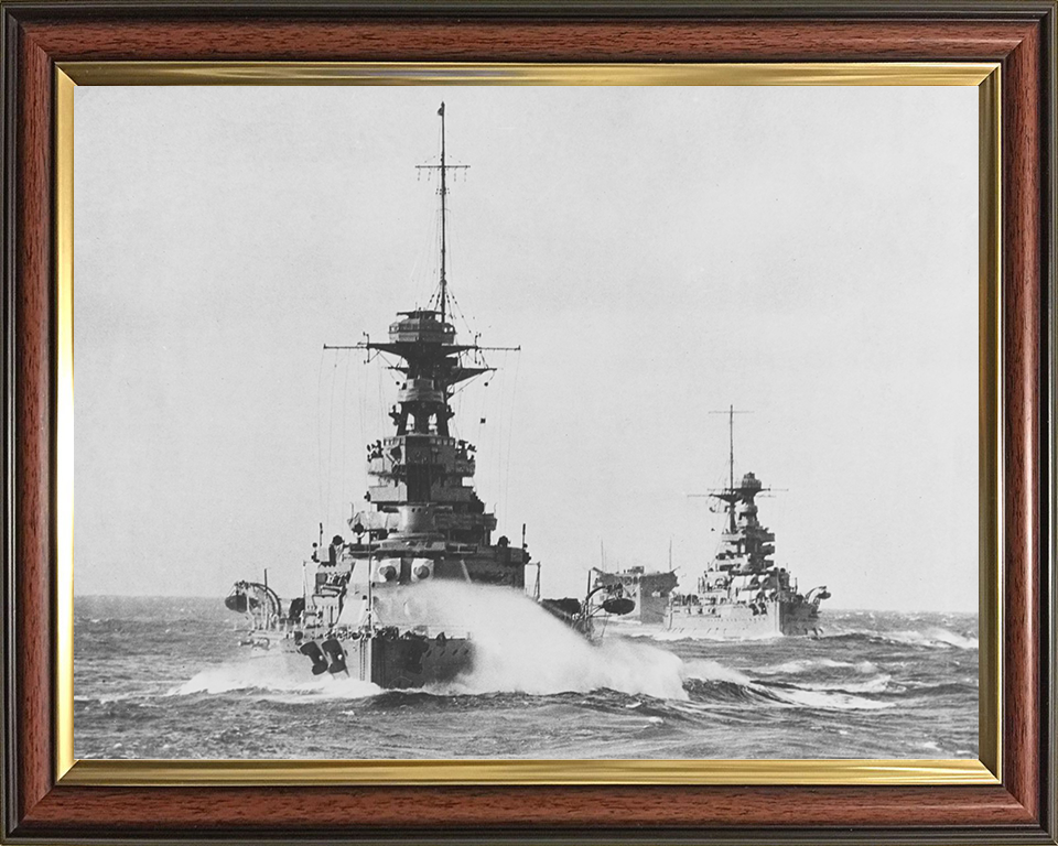 HMS Barham (04) Royal Navy Queen Elizabeth class battleship Photo Print or Framed Print - Hampshire Prints