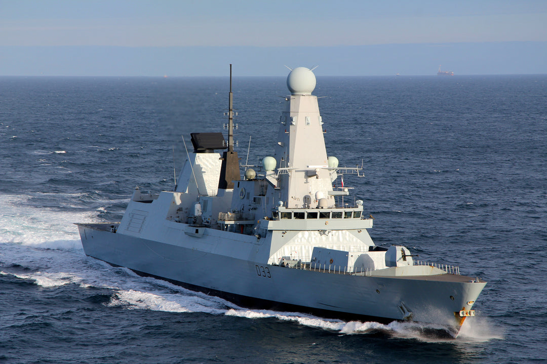 HMS Dauntless D33 Royal Navy Type 45 Destroyer Photo Print or Framed Print - Hampshire Prints