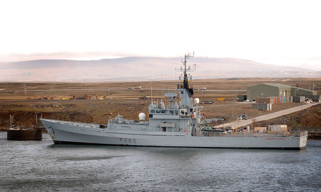 HMS Dumbarton Castle P265 Royal Navy Castle class patrol vessel Photo Print or Framed Print - Hampshire Prints